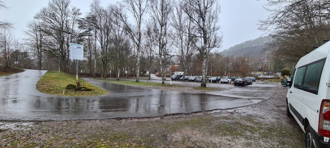 Felswand Badeparadies Dahn — Ställplats in Dahn