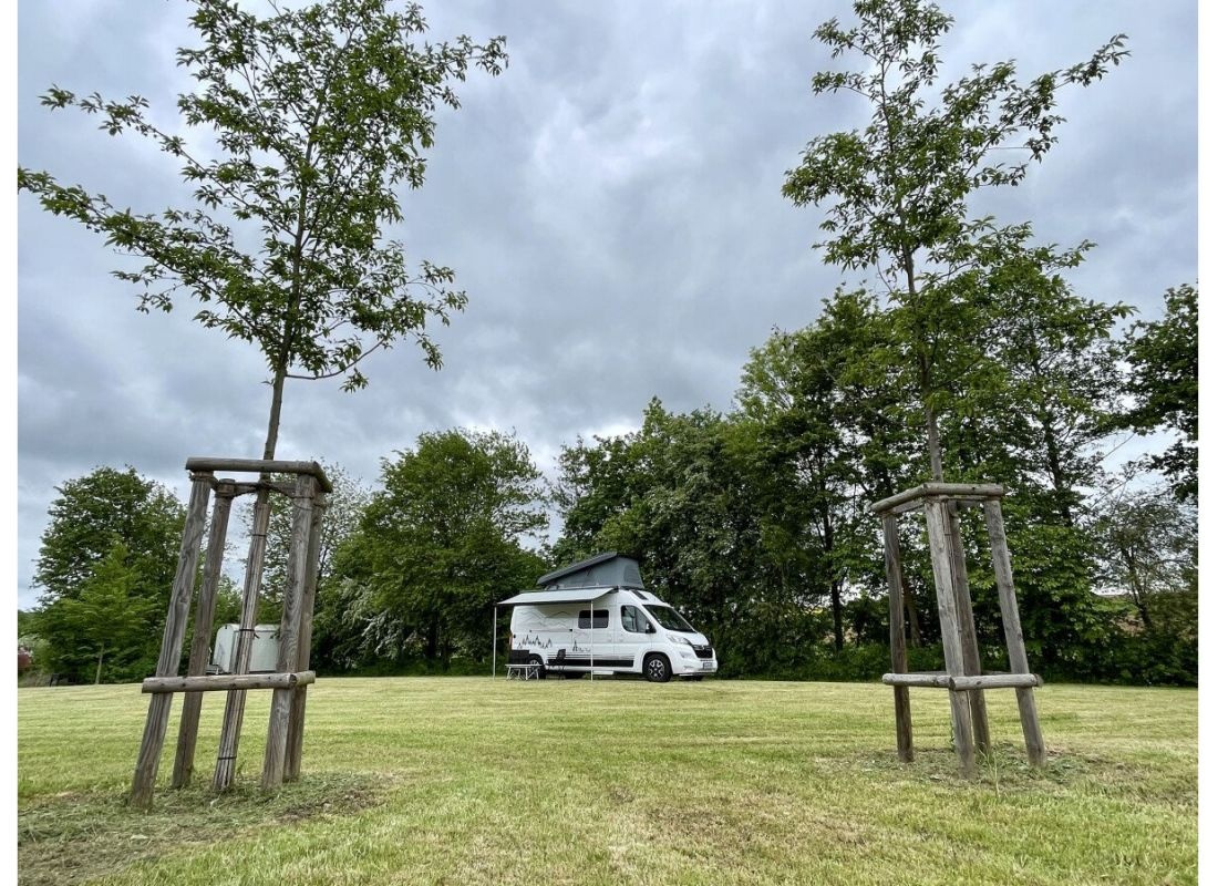 Am Sauerquellenbach — Bobilplass in Stadtlauringen/Fuchsstadt