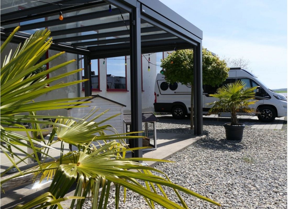 Straufhainblick — Aire camping car in Straufhain