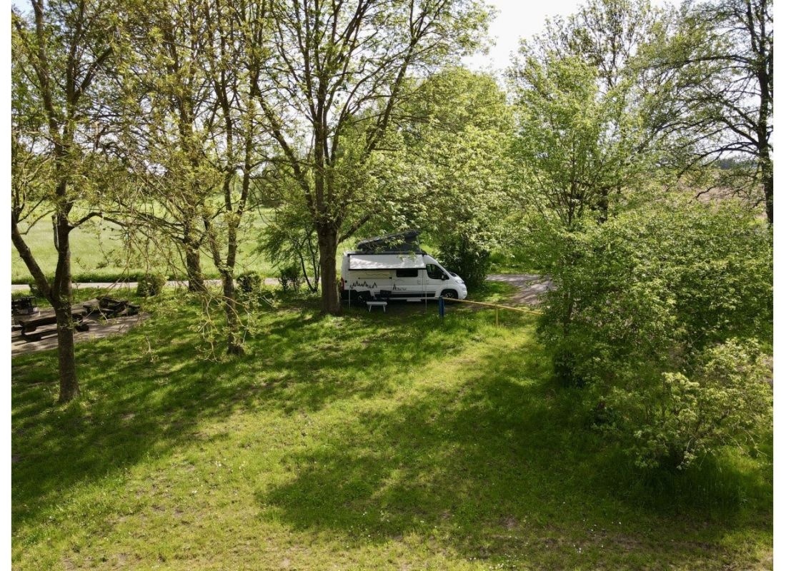 Lauergrund — Sp. parking dla kamperów in Stadtlauringen/Oberlauringen