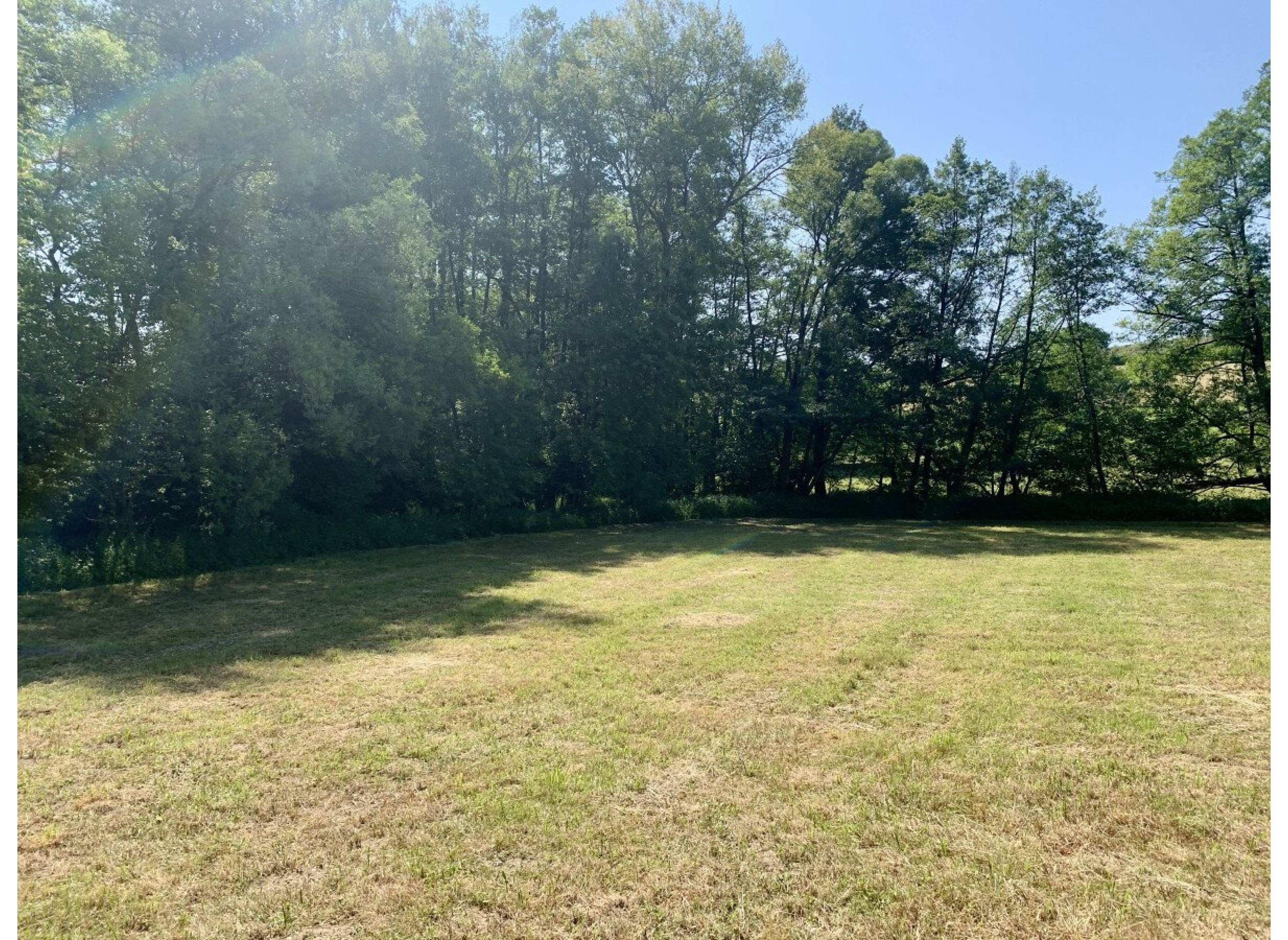 Aufwachen auf dem Abendstern — Місце для кемперів in Rhaunen