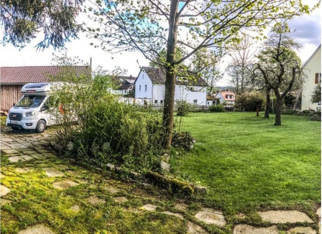 Urlaub bei Freunden :-) Frühestens 1 Tag im Voraus buchbar! — Sp. parking dla kamperów in Krummennaab