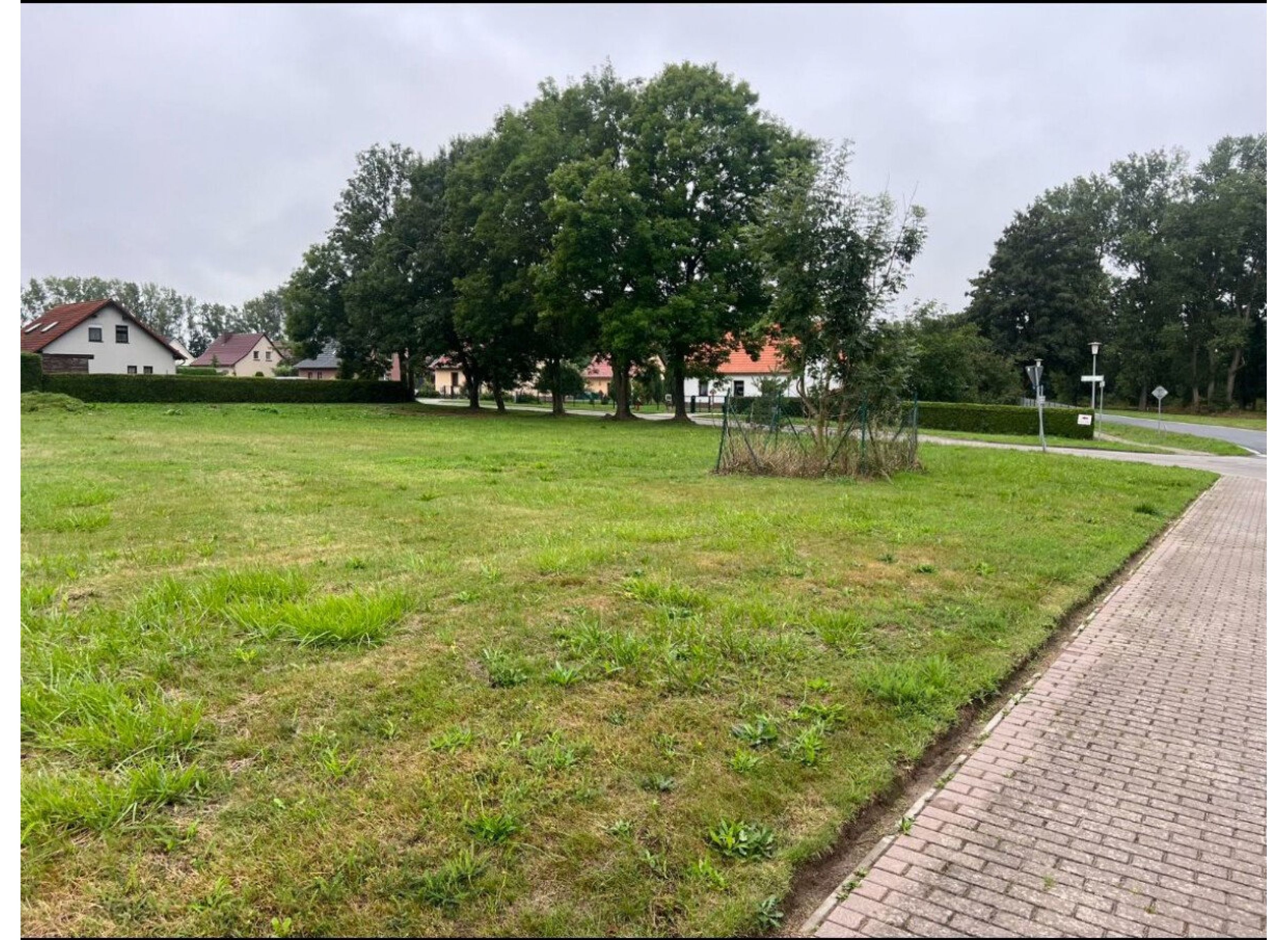 Stellplatz 30 Minuten von Stralsund 🌊 — Aire camping car in Splietsdorf