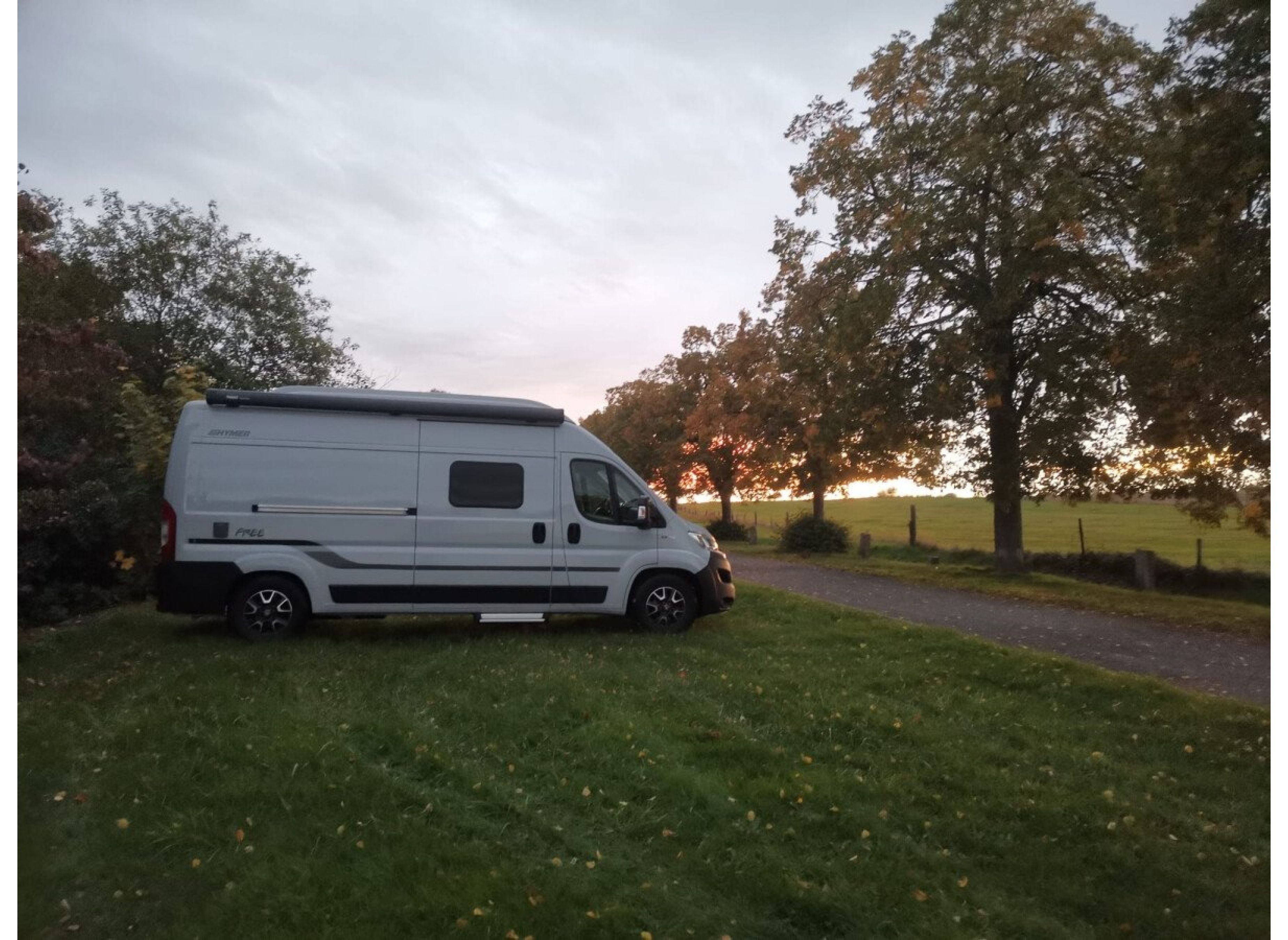 Alter Bahnhof Glasten — Sp. parking dla kamperów in Bad Lausick