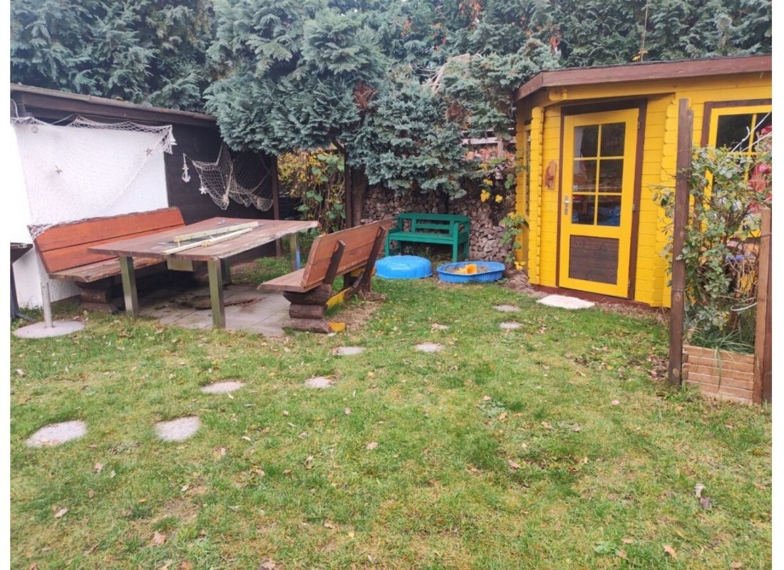 Zelten nur 700m vom Strand — Karavan Sitesi in Kröslin