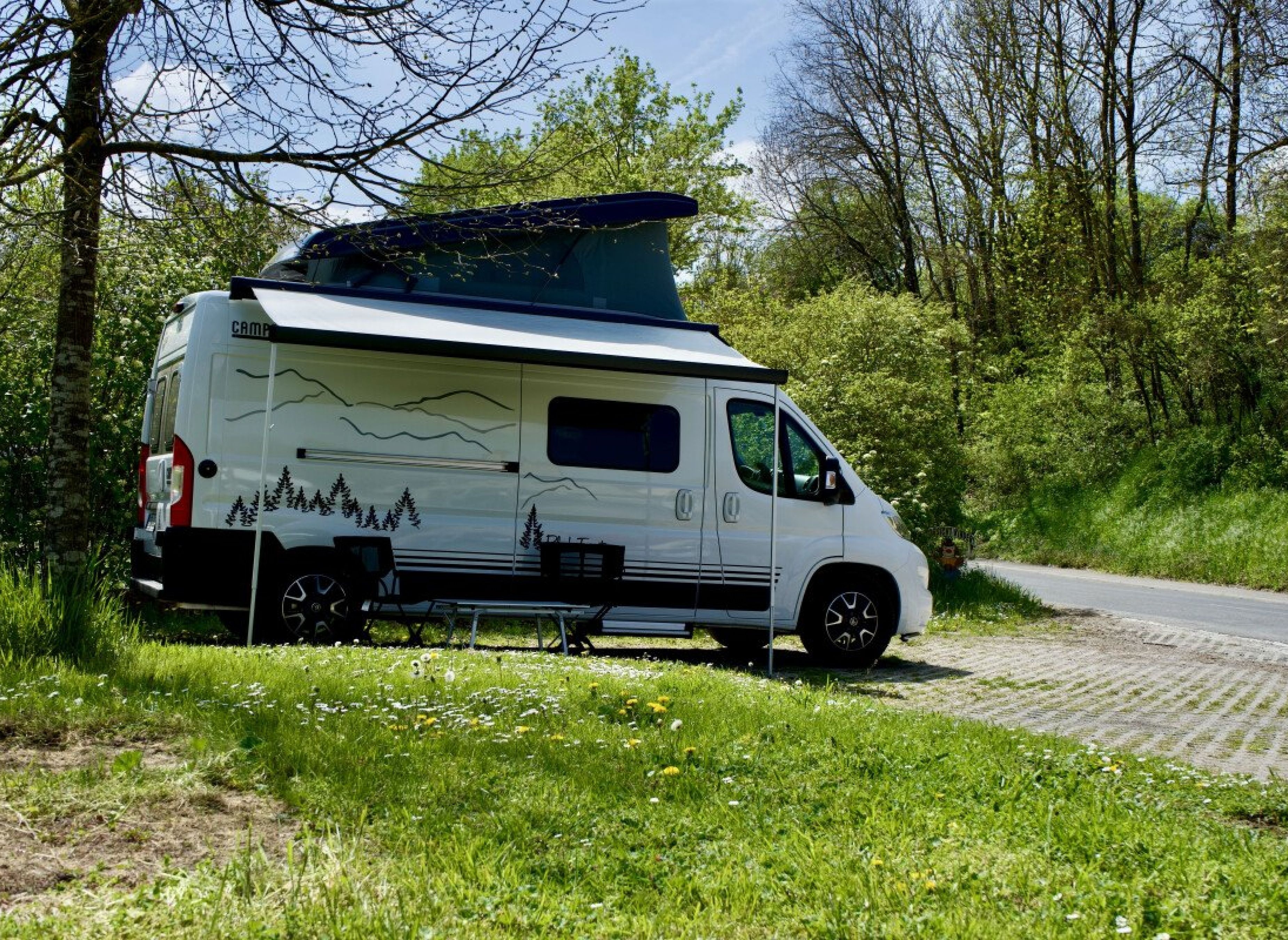 Am Abenteuerspielplatz — Karavan Sitesi in Gaukönigshofen/Acholshausen