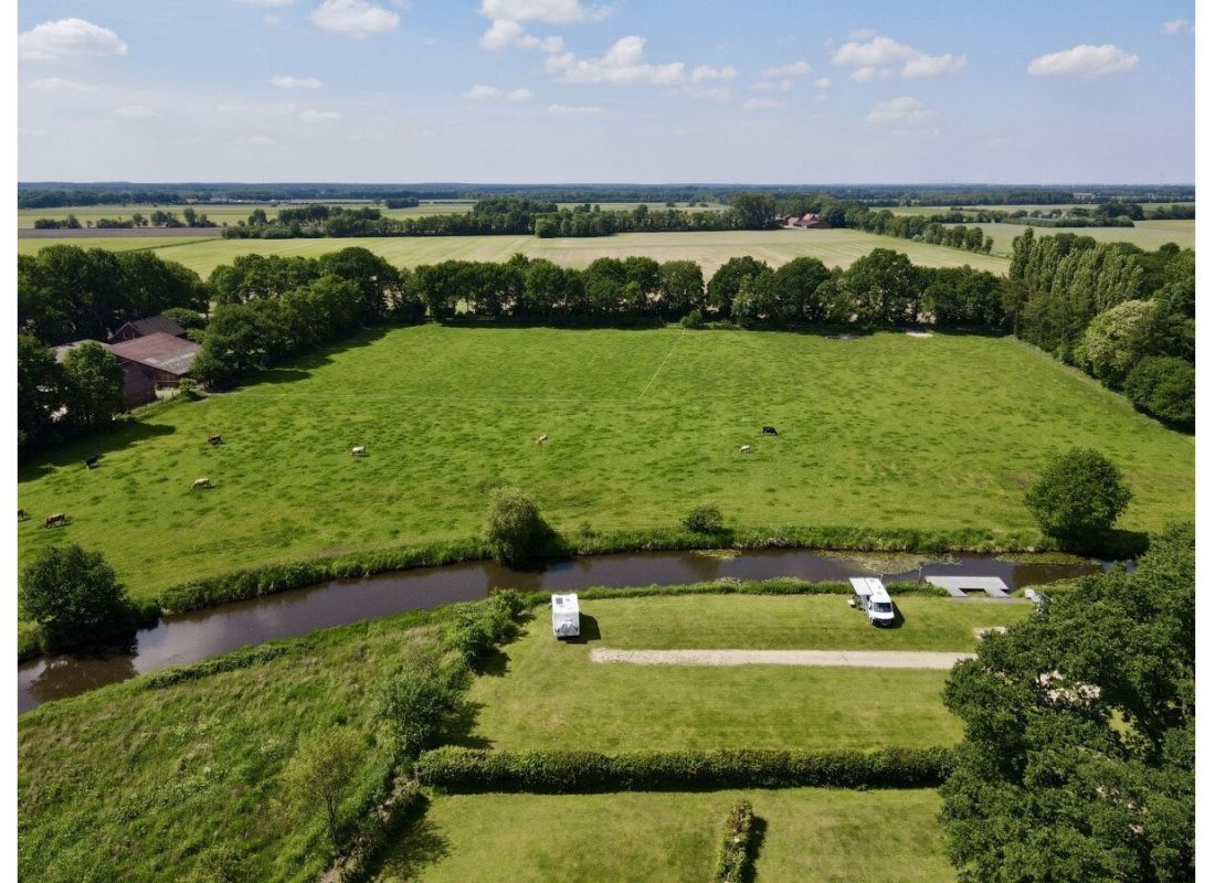Friesoythe Soesteheim direkt am Fluß der Soeste — Campervan Site in Friesoythe