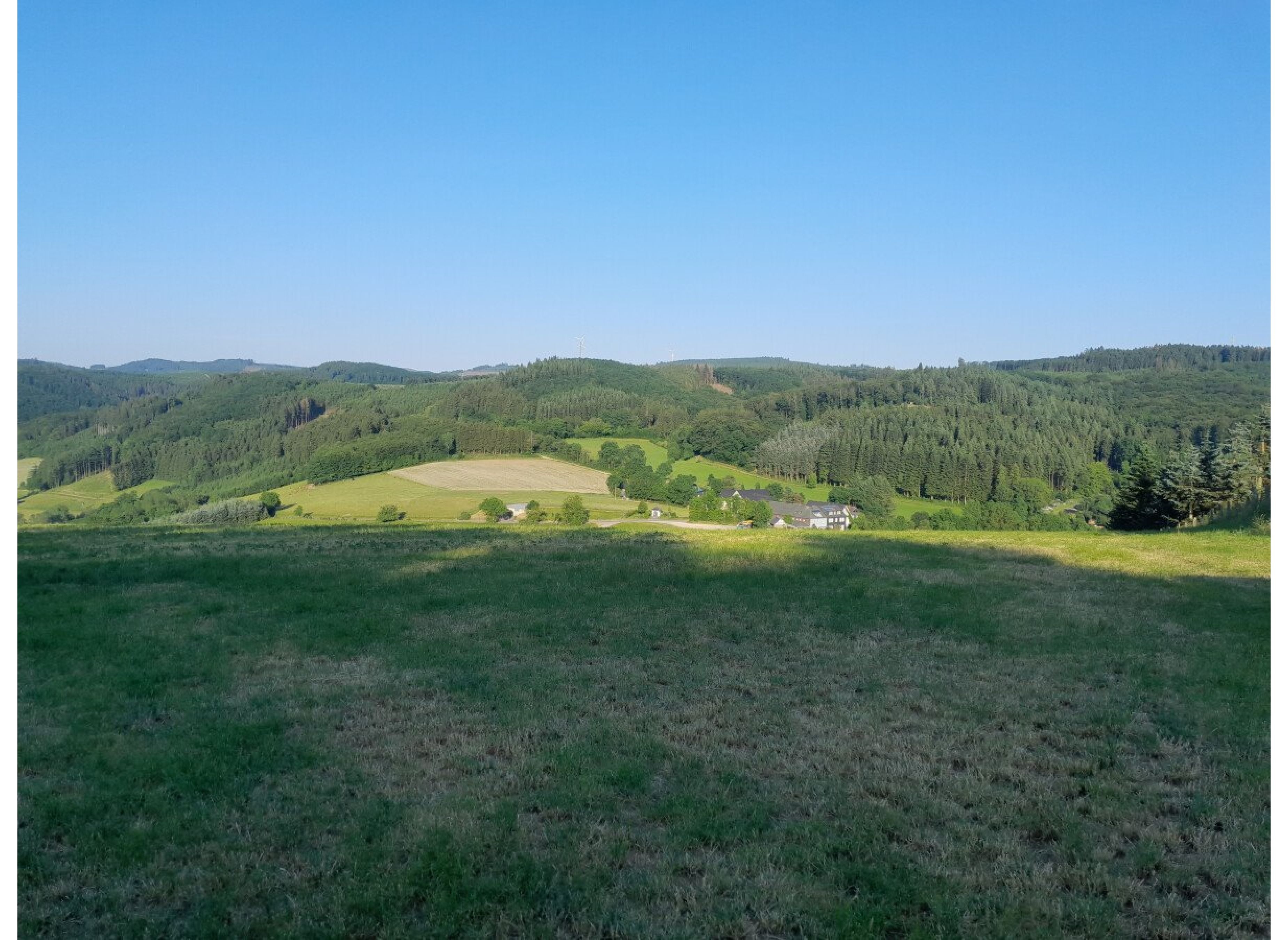 Wunderschöne Aussicht von der Burbecke — Camperplaats in Lennestadt