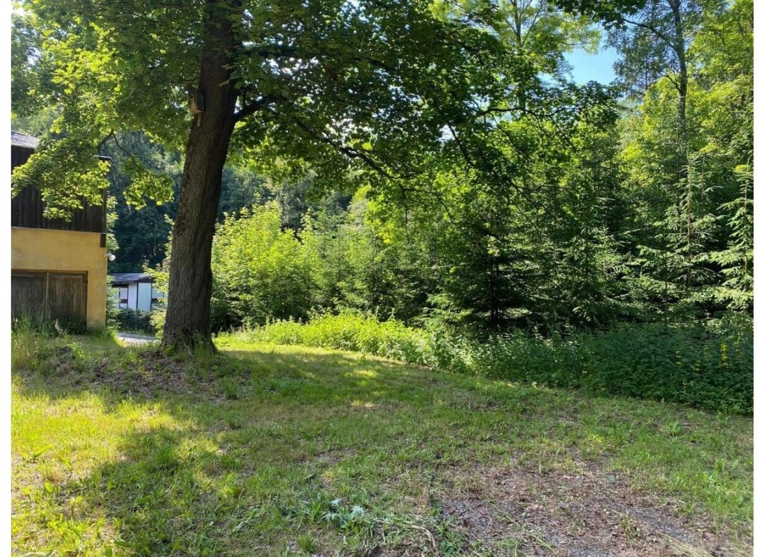 Alleine Ruhe genießen — Aire camping car in Marienberg