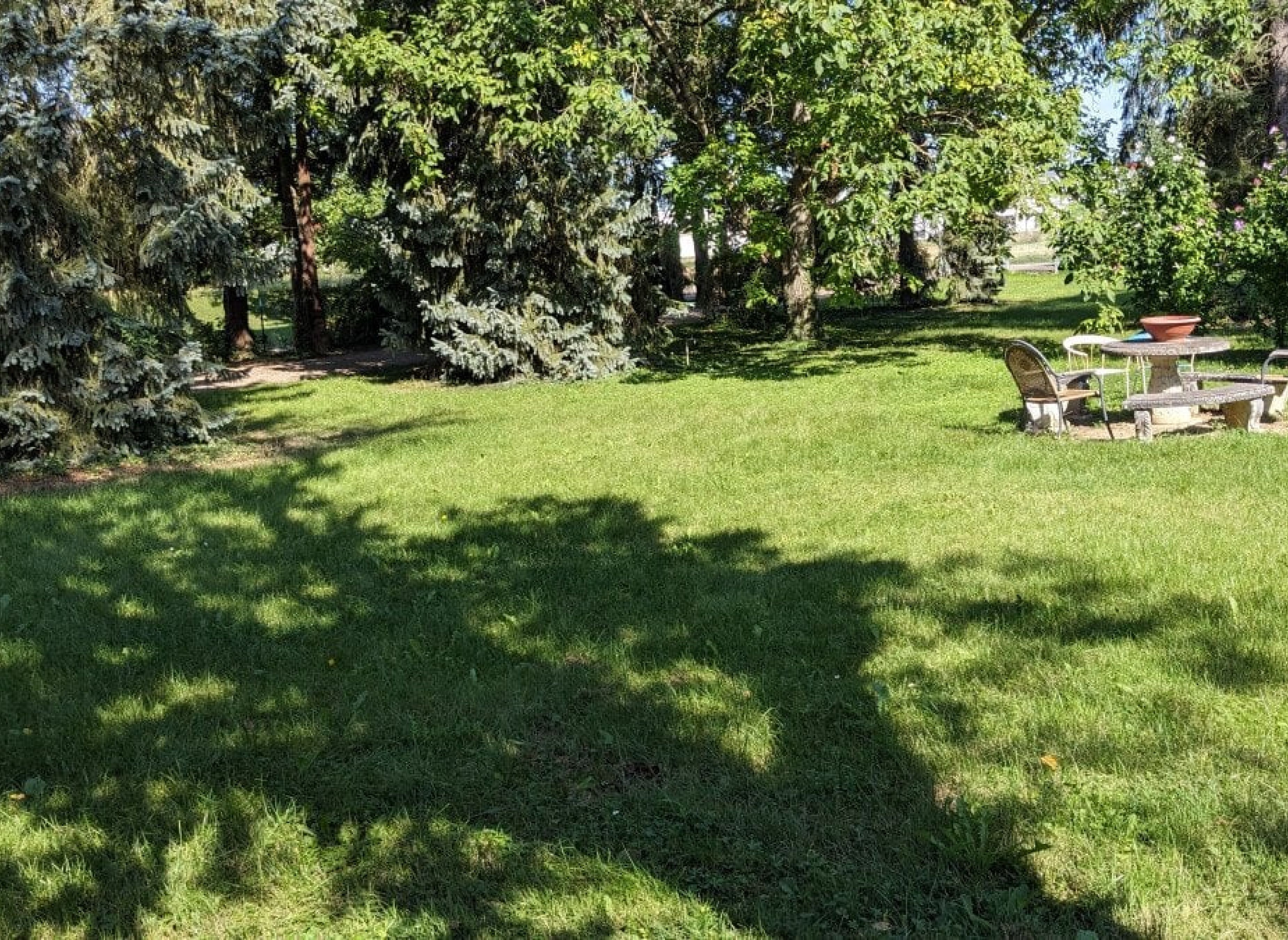 Entspanntes Camping im Garten in Endingen am Kaiserstuhl — Area di sosta in Endingen am Kaiserstuhl