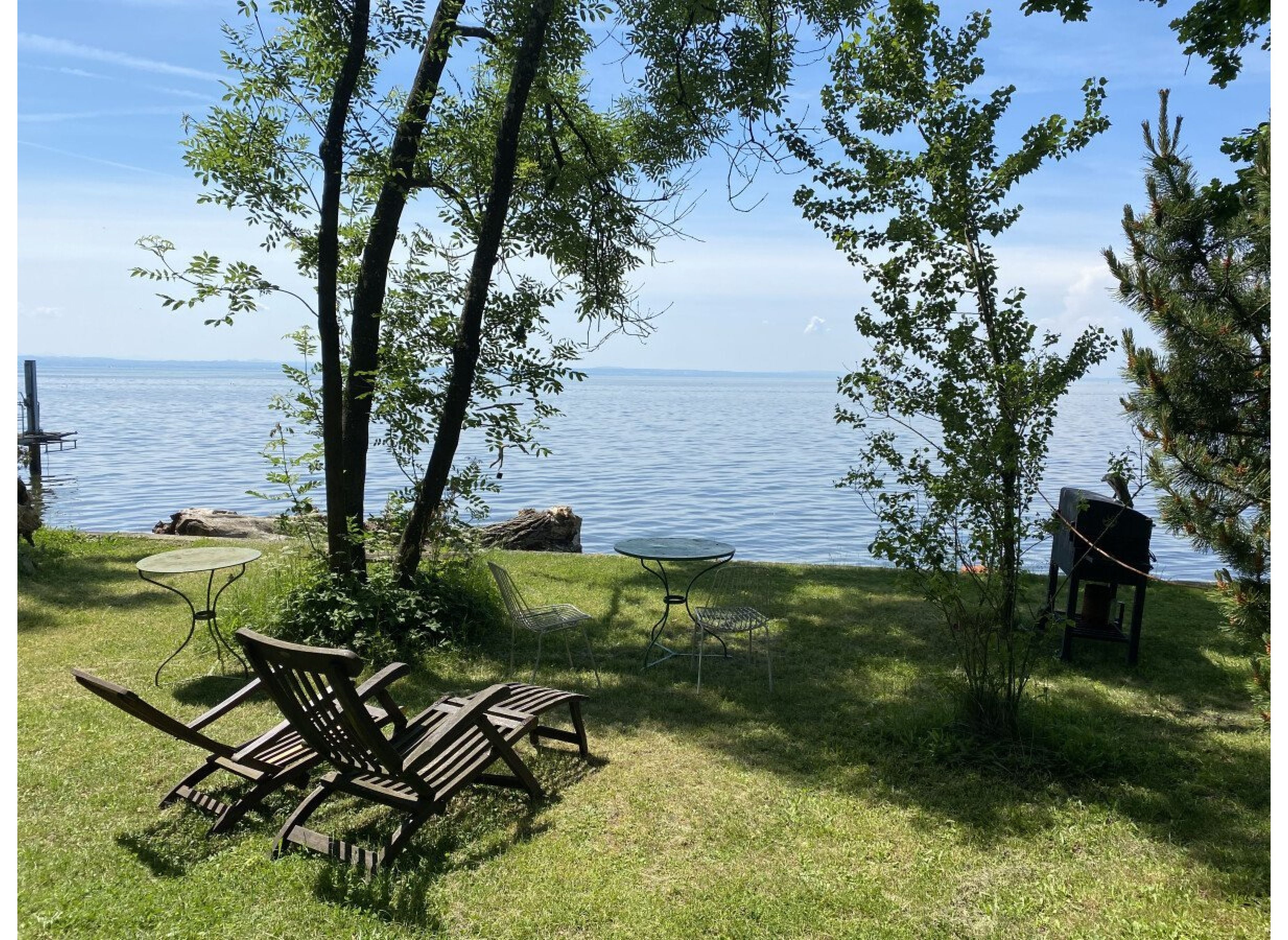 Auszeit am Bodensee  mit direktem Zugang zum Wasser und Blick auf die schweizer Berge, — 露营车营地 in Langenargen