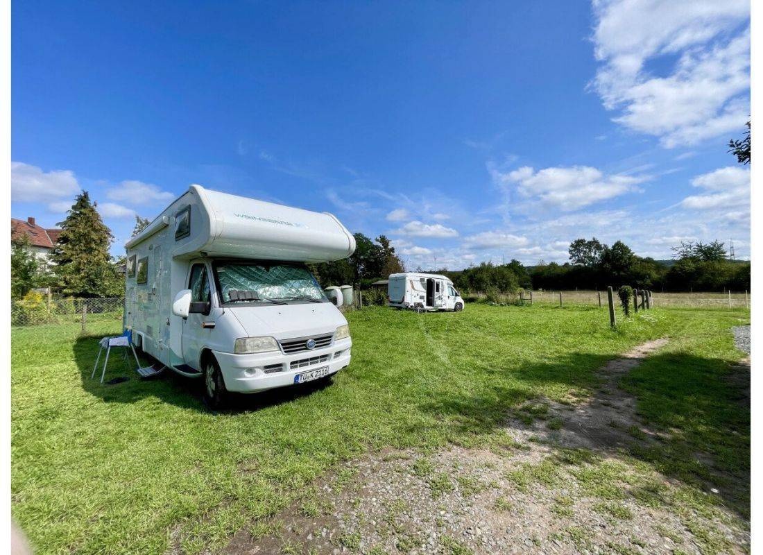camping am hühnerhof an der lahn — Karavan Sitesi in Fronhausen
