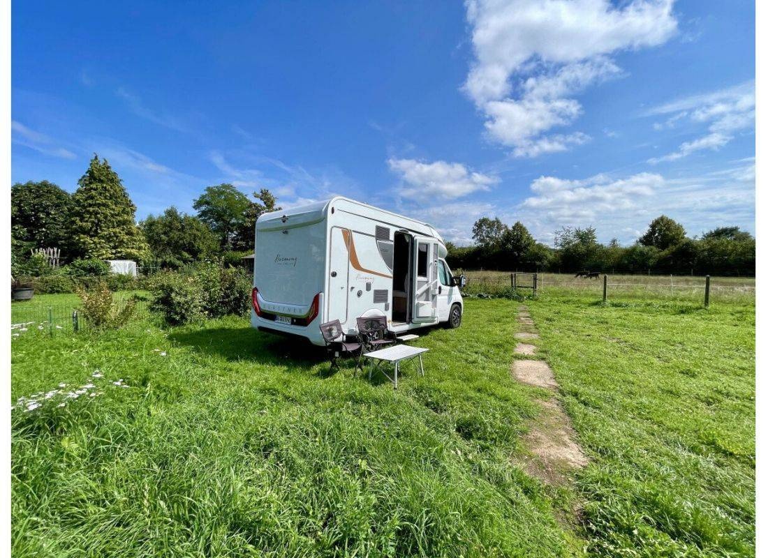 camping am hühnerhof an der lahn — Karavan Sitesi in Fronhausen