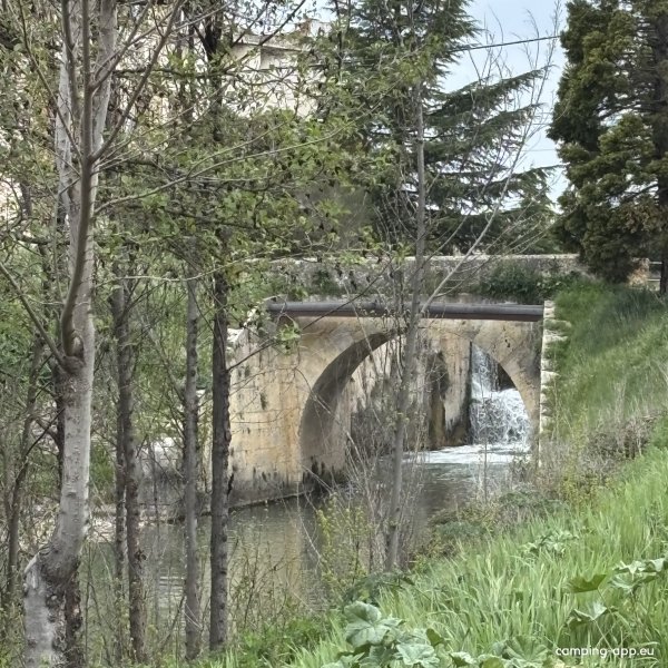 Área de Autocaravanas de Villamuriel — Zdjęcie 2