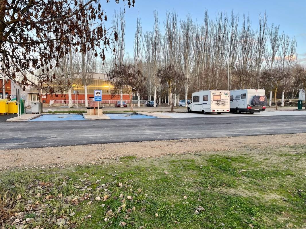Área de Autocaravanas de Villamuriel — Area di sosta in Villamuriel de Cerrato