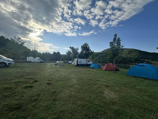 Camping Tirana — Foto 4