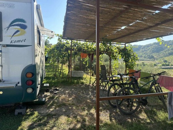 Camping Tirana — Foto 2