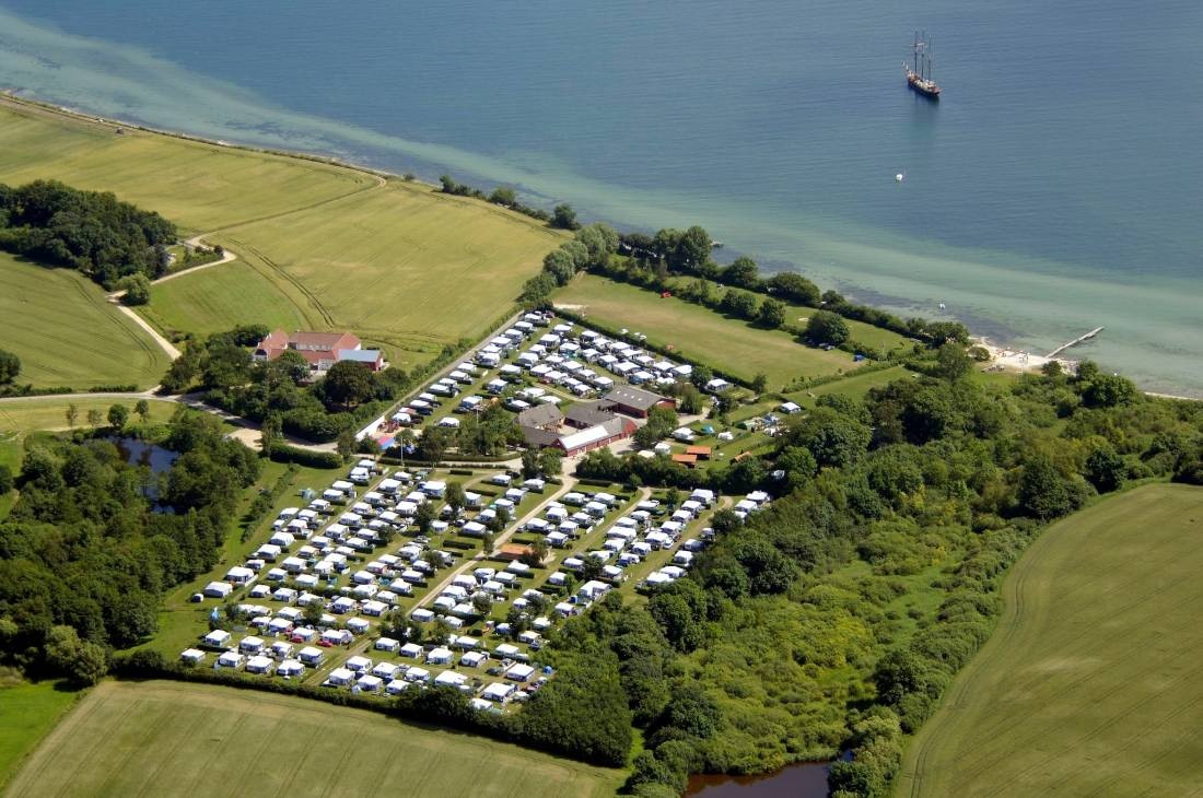 Kongshøj Strand Camping — Kamp yeri in Frørup