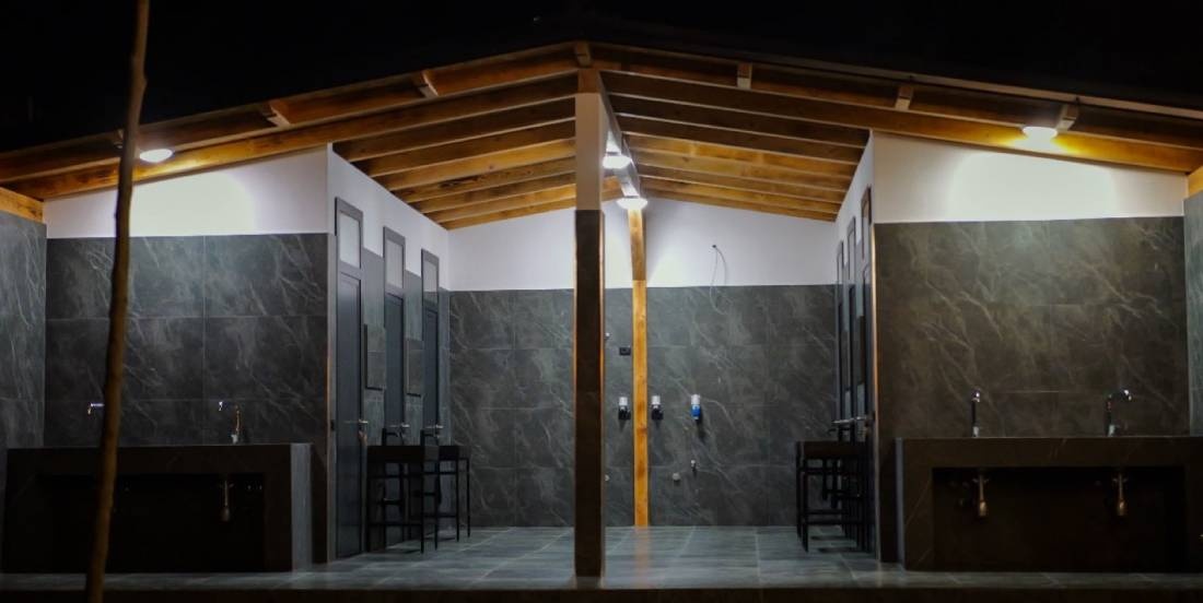 Camping Familja — Camping Site in Velipojë