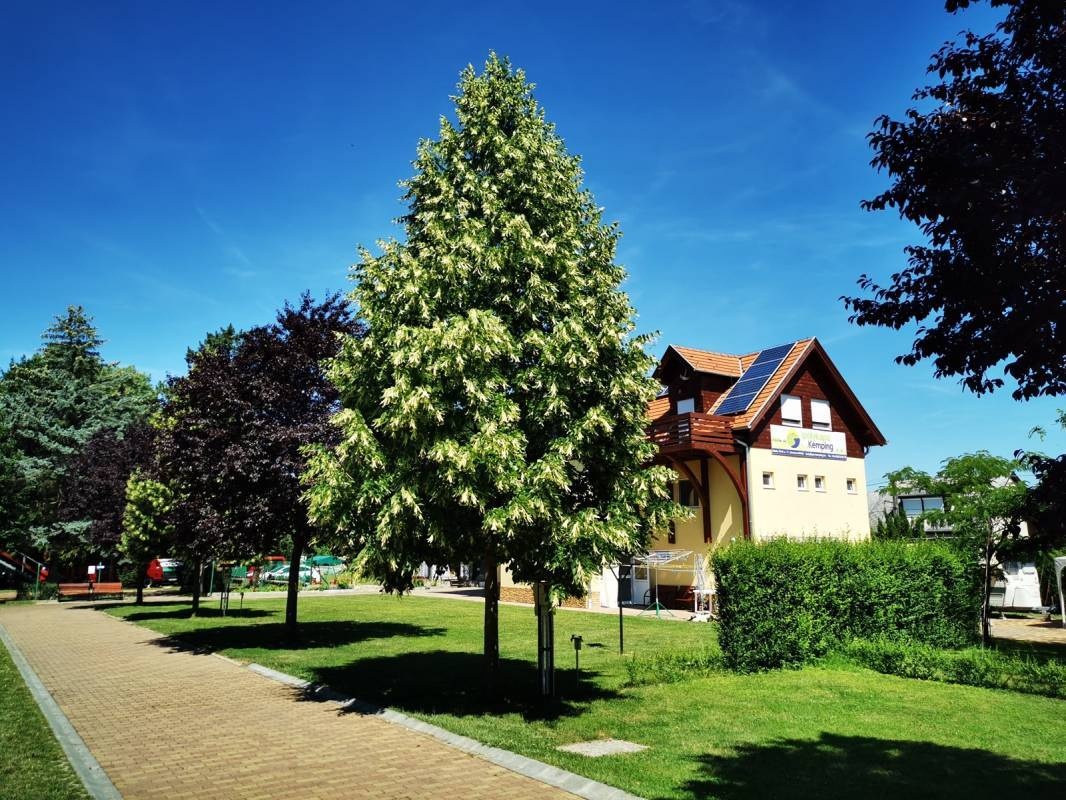 Ipolykapu Kemping — Campingplatz in Szob