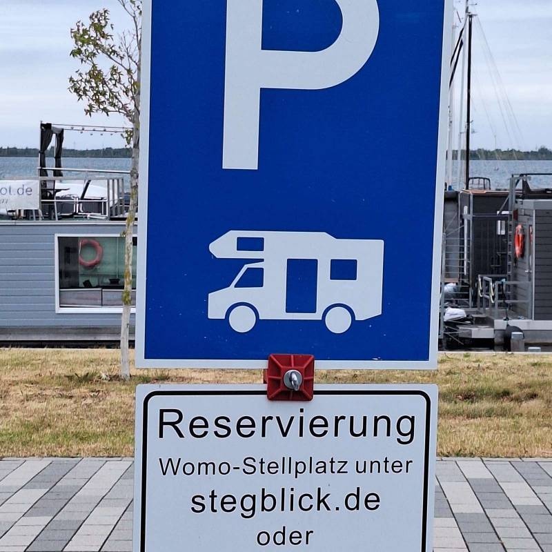 Stellplatz Stegblick — Karavan Sitesi in Braunsbedra