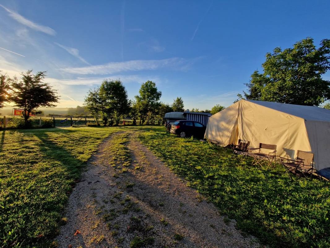 Campingplatz Fuchs — Campingplads in Ellenberg