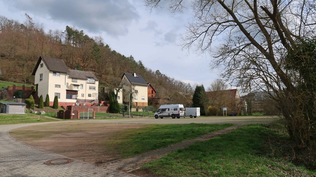 Stellplatz Aarbergen — Camperplaats in Aarbergen