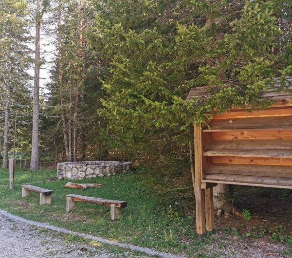 Stellplatz Crno jezero — Photo 2