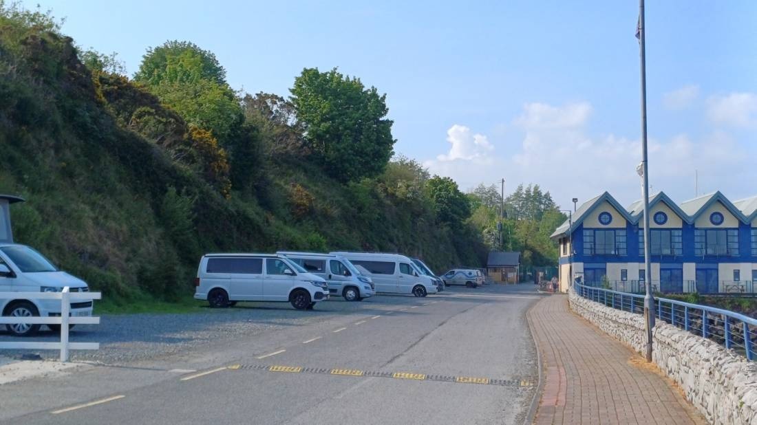 Carlingford Marina Motorhome Aire Site — Ställplats in Carlingford Co. Louth