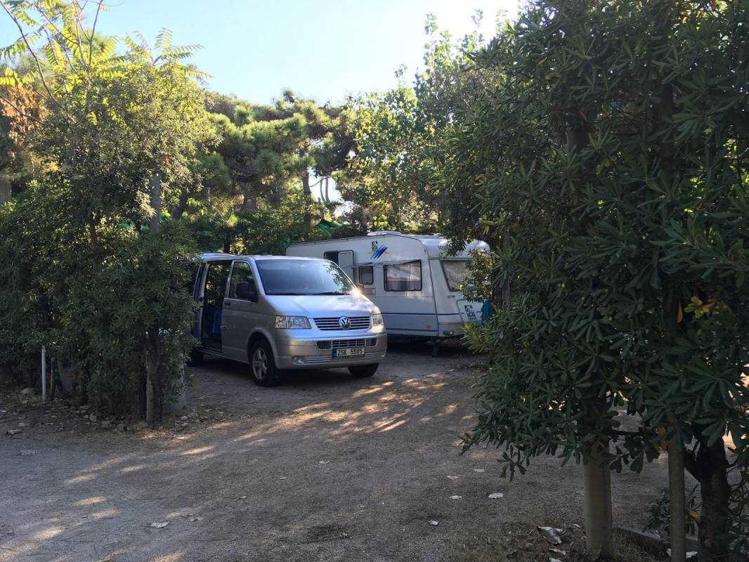 Golden Garden Camping — Kamp yeri in Minturno