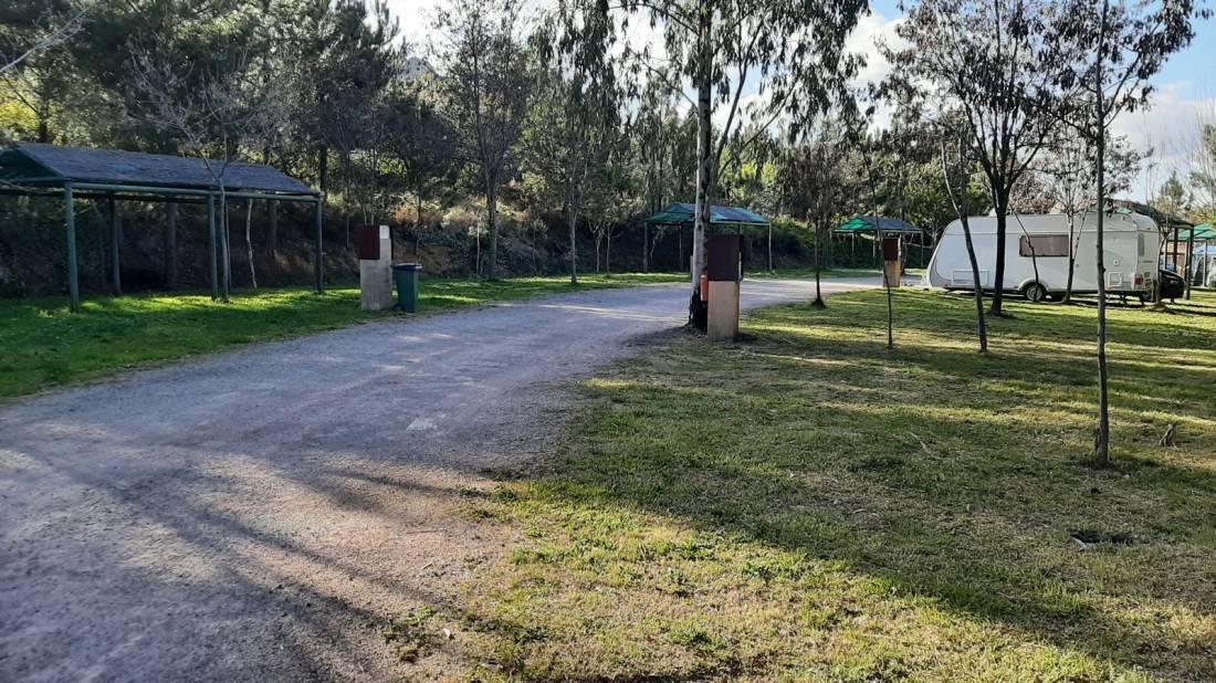 Camping Aguas Claras — Campingplatz in Cáceres