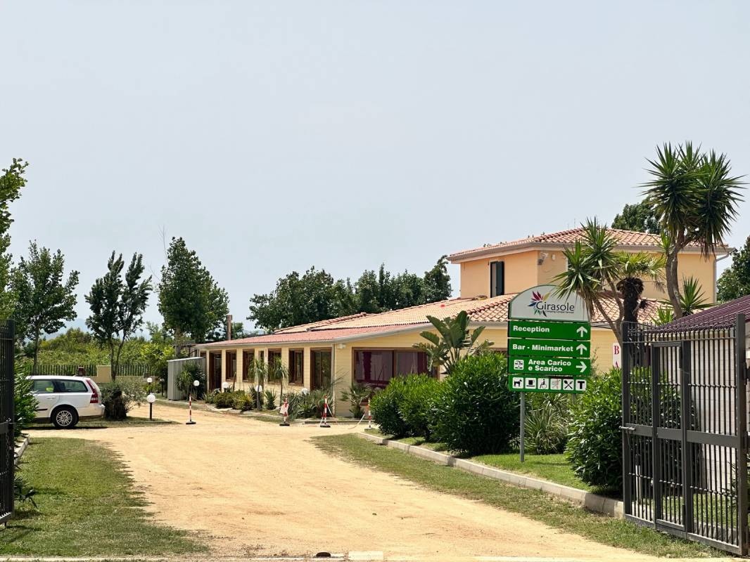 Camping  Camper Service Girasole — Campervan Site in Girasole