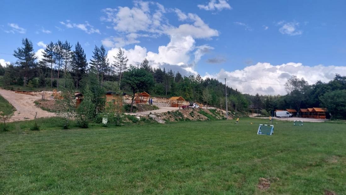 Kamp Sturba — Kamp yeri in Držanlije