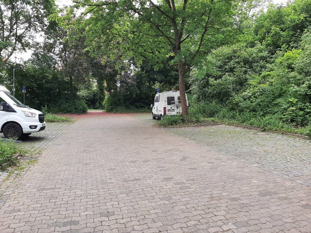 Parkplatz Northeim — Karavan Sitesi in Northeim
