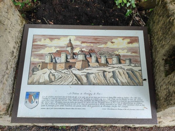 Stellplatz Val-de-Meuse, Montigny-le-Roi, le Château — Photo 5