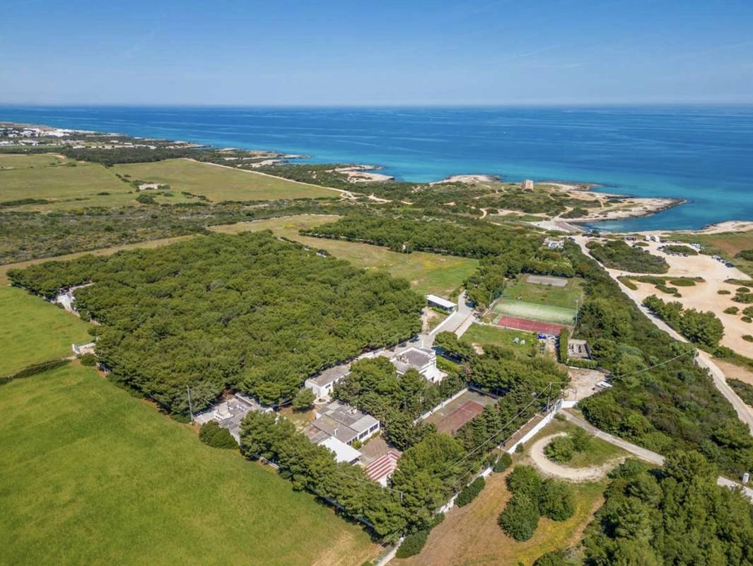 Torre Pozzelle Camping Village — Camping in Ostuni