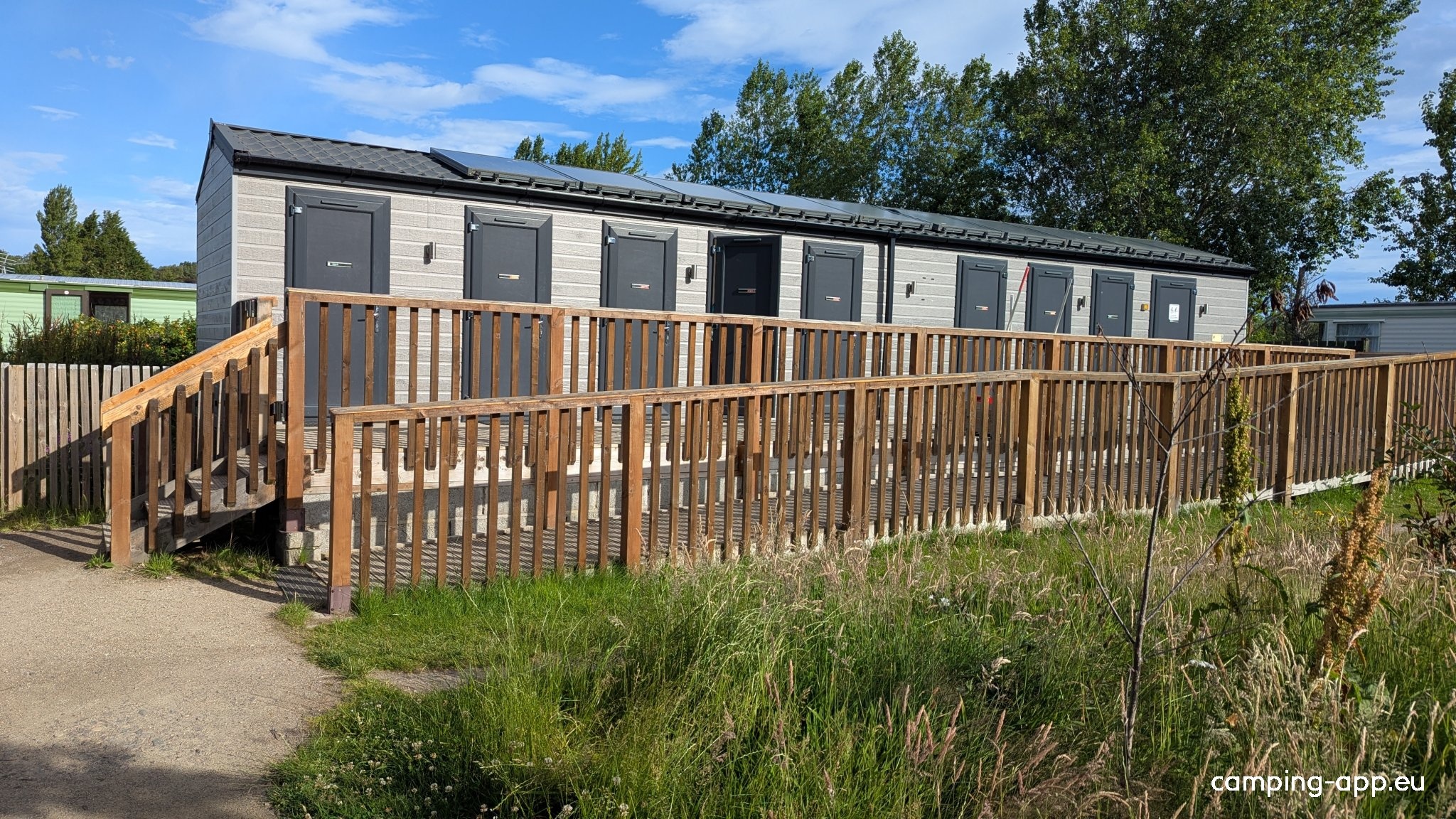Findhorn Bay Holiday Park & Camping — Kemping in Findhorn
