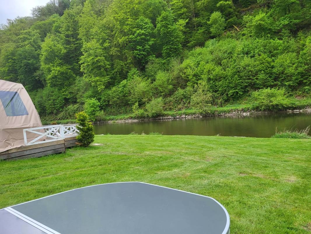 Camping Le Ban de Laviot — Campingplatz in Bouillon