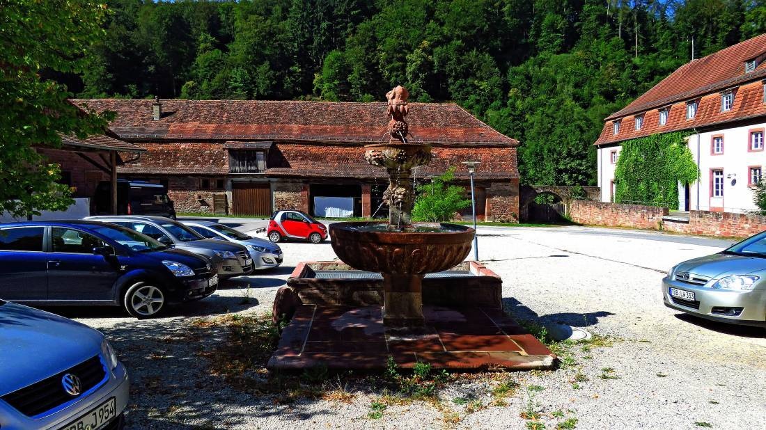 Stellplatz im Kloster Bronnbach — Area di sosta in Wertheim