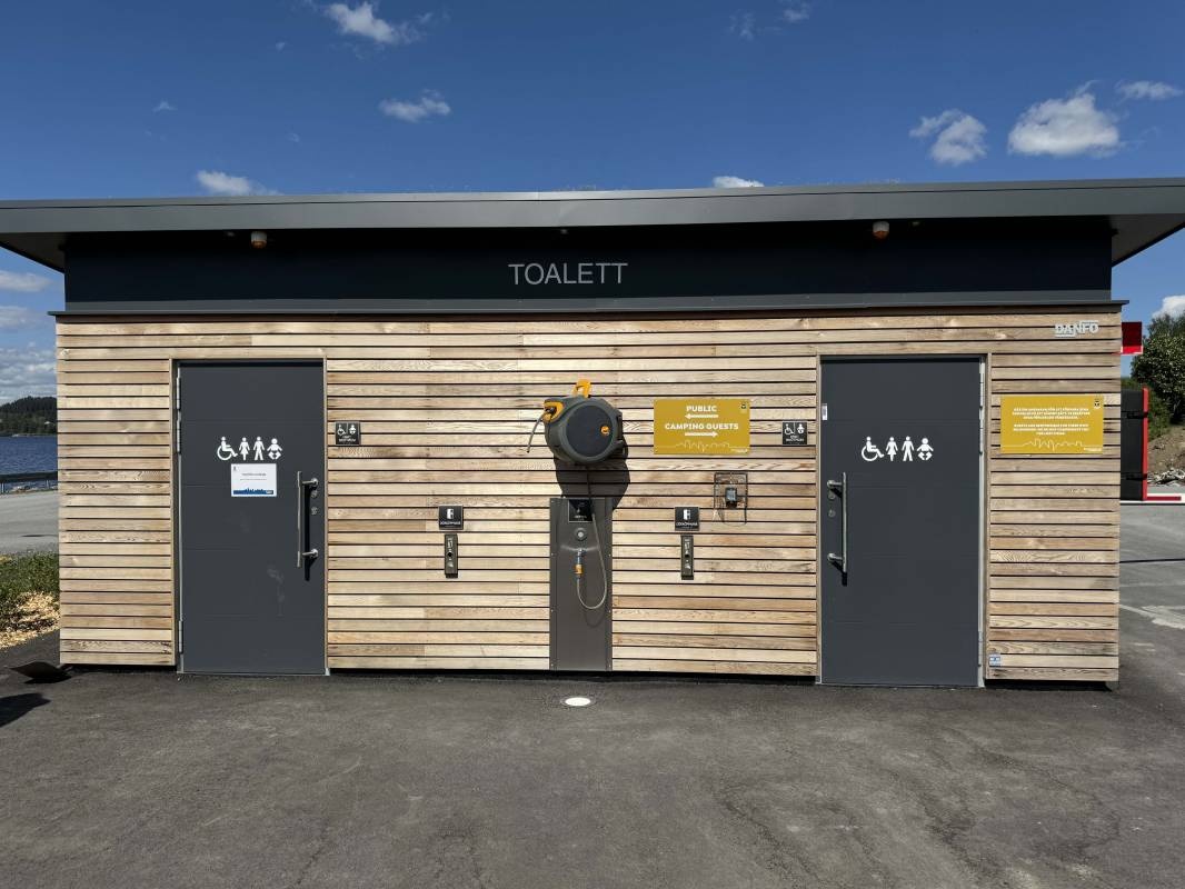 Ställplats Stoesjöstrand Östersund — Aire camping car in 