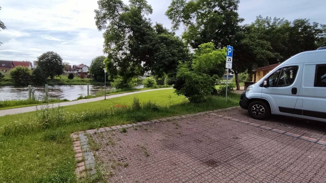Stellplatz an der Saale Bad Dürrenberg — Bobilplass in Bad Dürrenberg