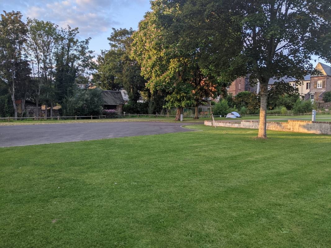 Camping Municipal Livarot — Campingplass in Livarot-Pays-d'Auge