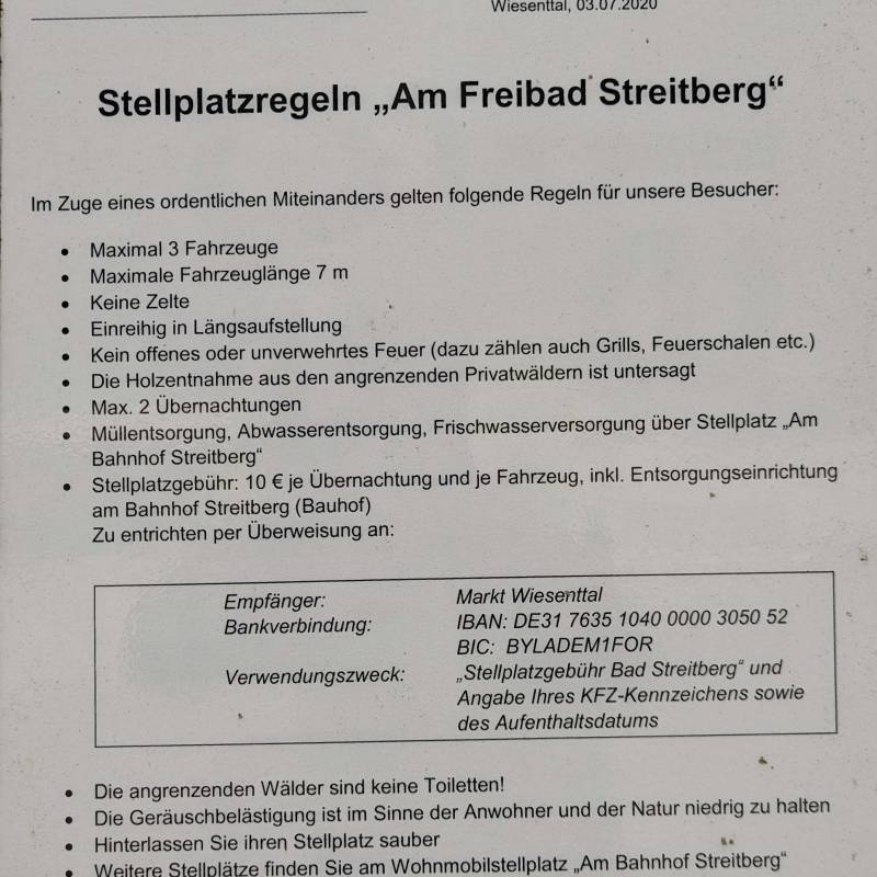 Am Freibad Streitberg — Karavan Sitesi in Wiesenttal