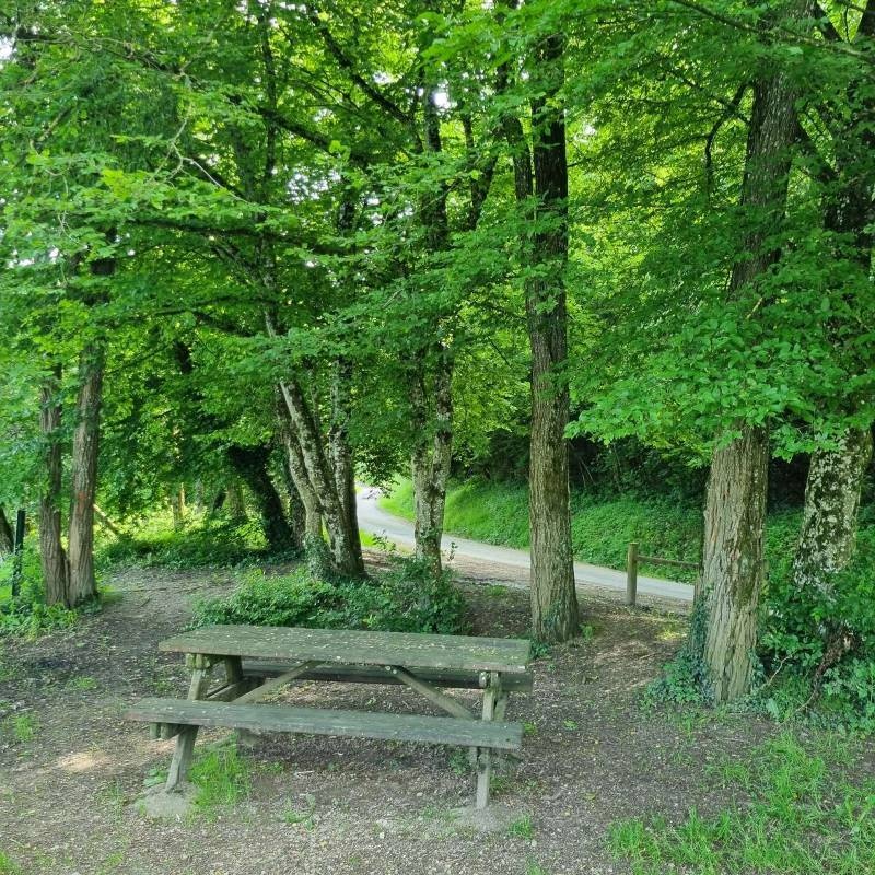 Übernachtungsparkplatz Dampjoux — Camperplads in Dampjoux