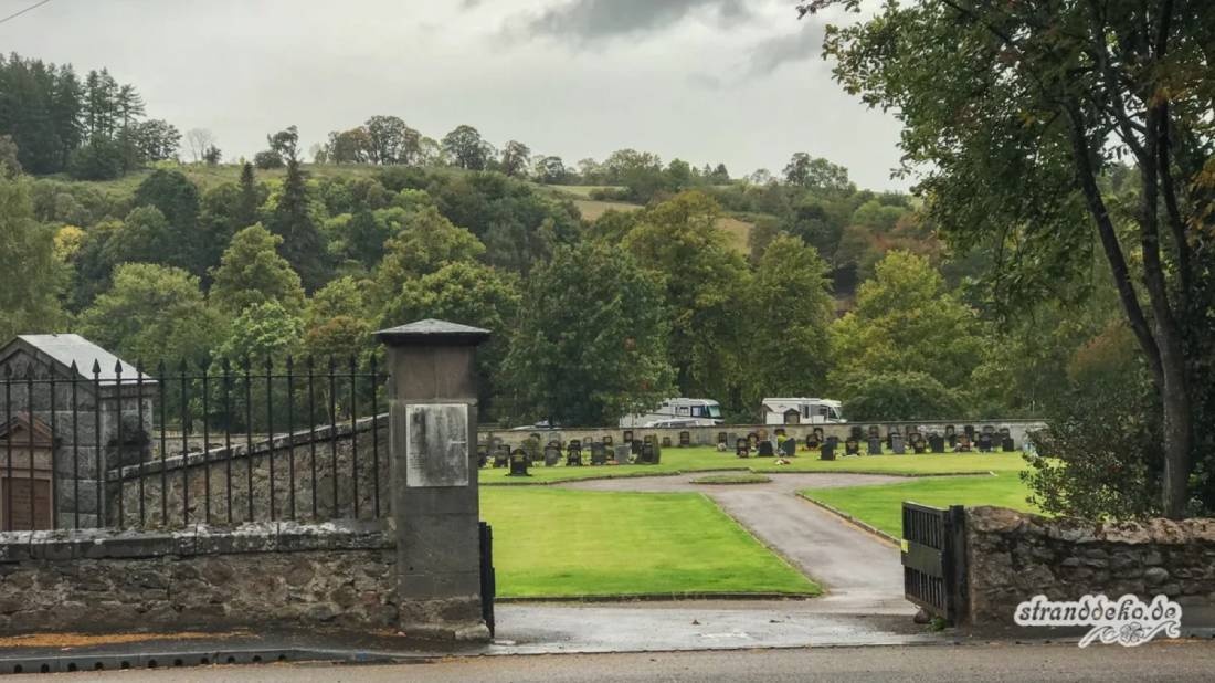 Alice Littler Speyside Way car park Aberlour — Estacionamento público in Aberlour