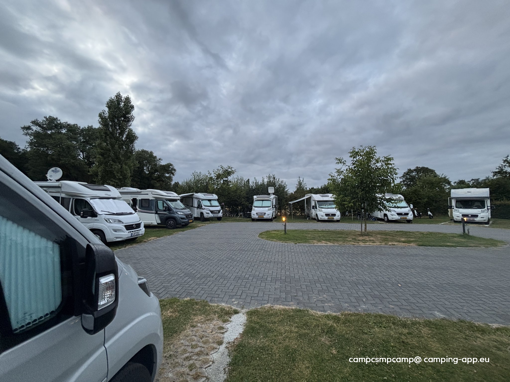 Minicamping de Hane — Campingplass in Wilp