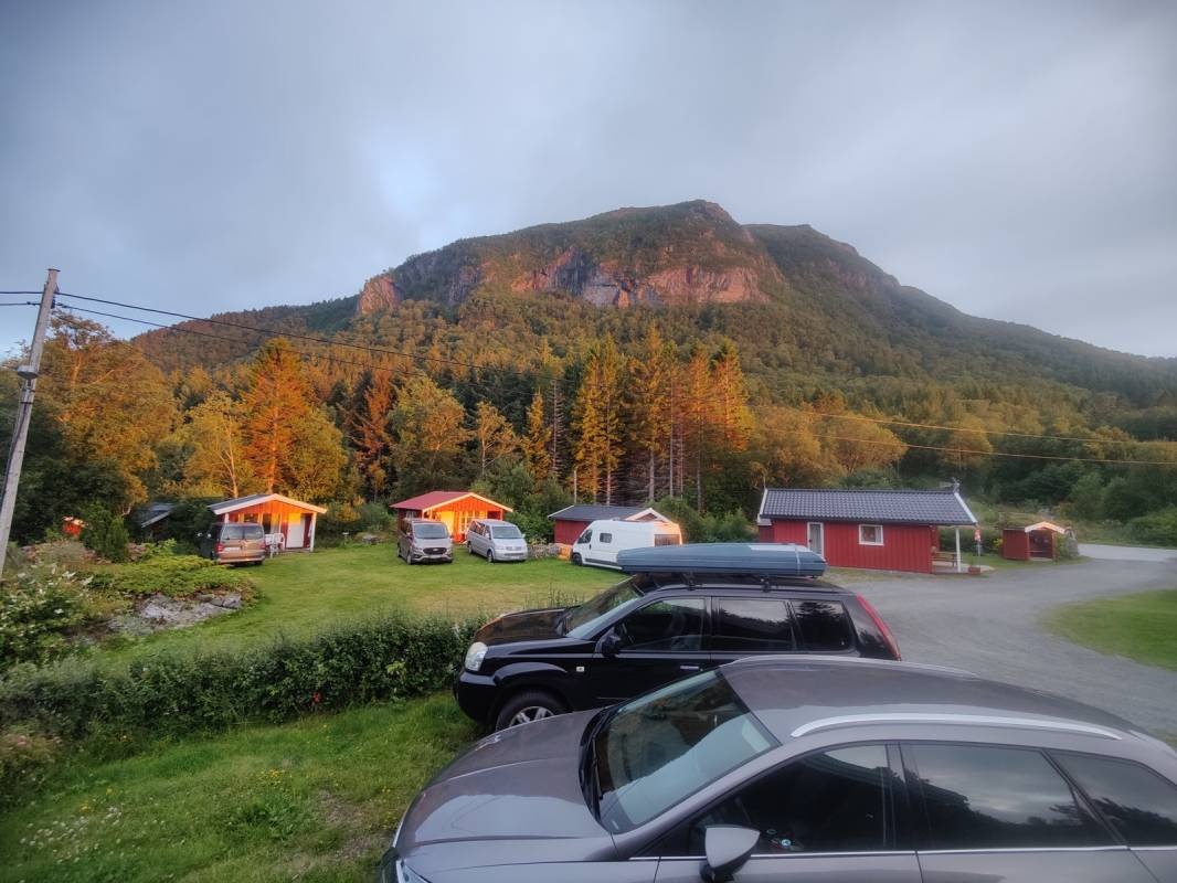 Magnillen Camping — Campingplads in Kvisvik