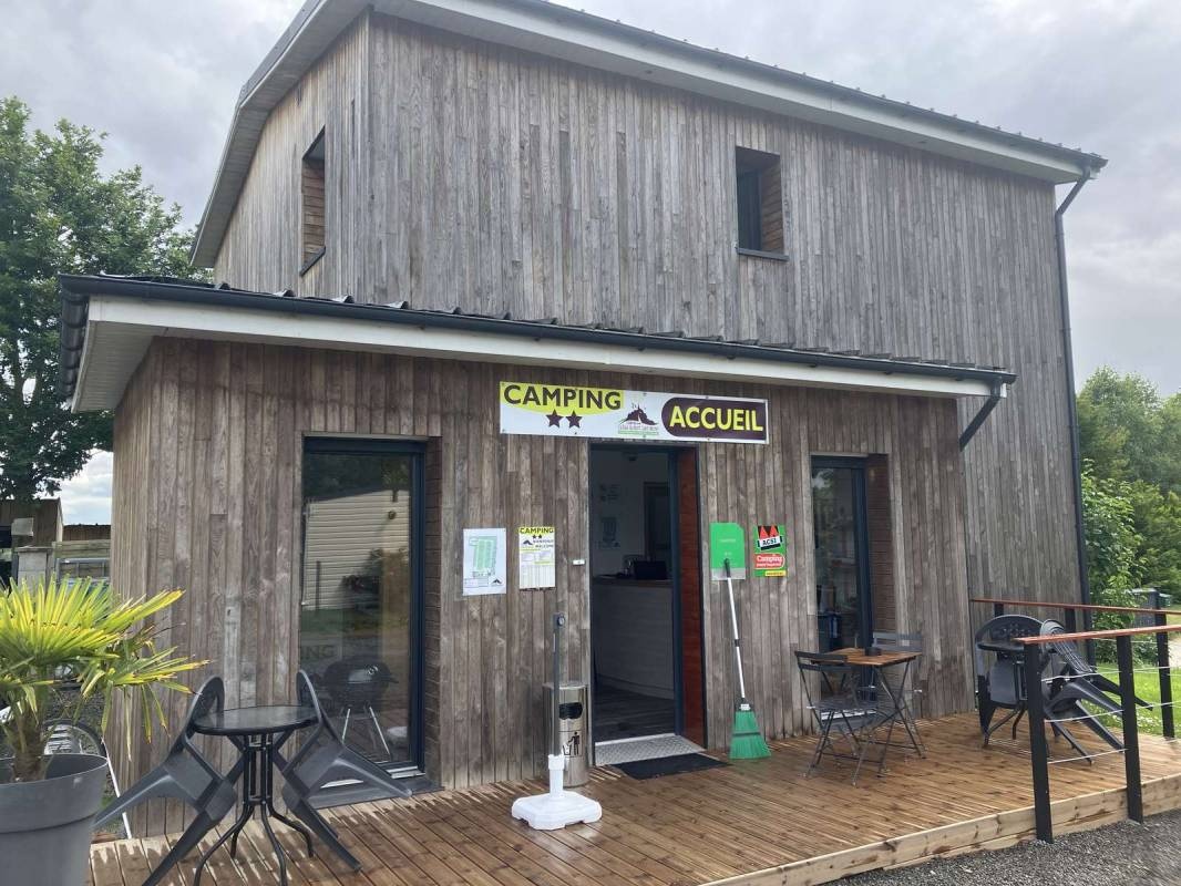 Camping la Baje de Mont Saint Michel — Camping in Céaux