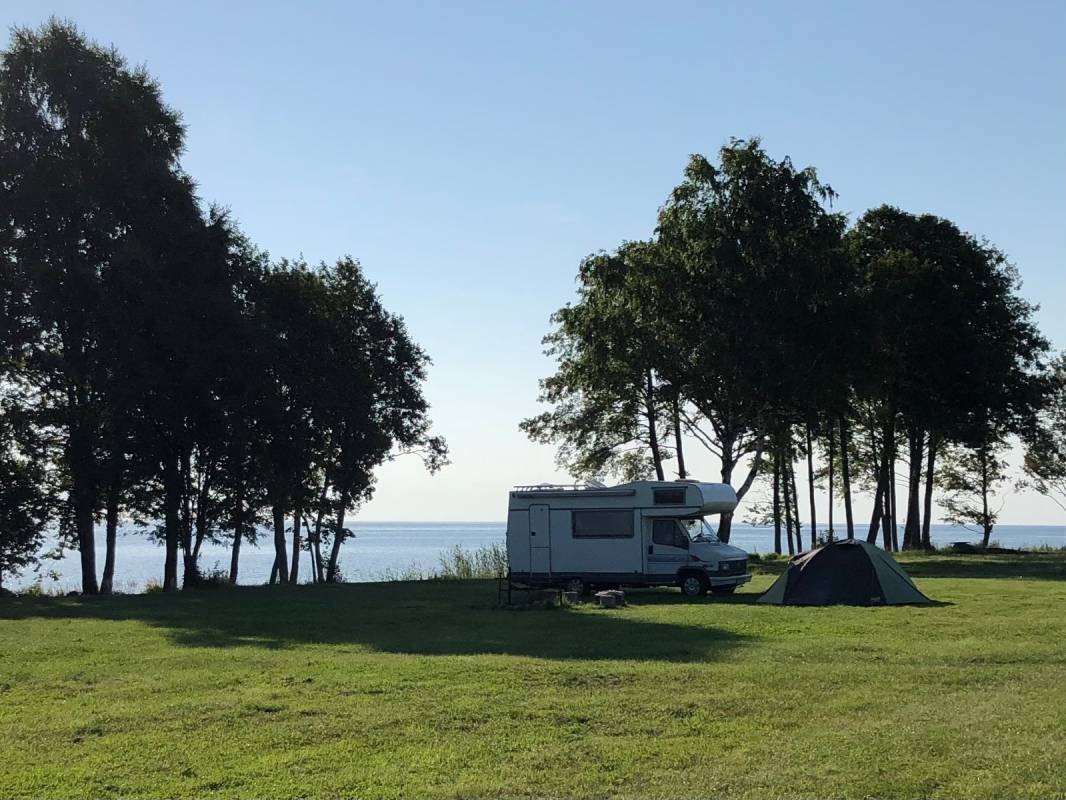 Kurepesa Caravan Camping — QuickStop in Kodavere küla