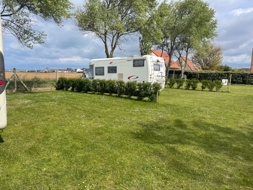 Camping La Ferme — Area da campeggio in Lion-sur-Mer
